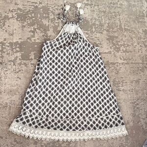 Old Navy Black and White Patterned Dress